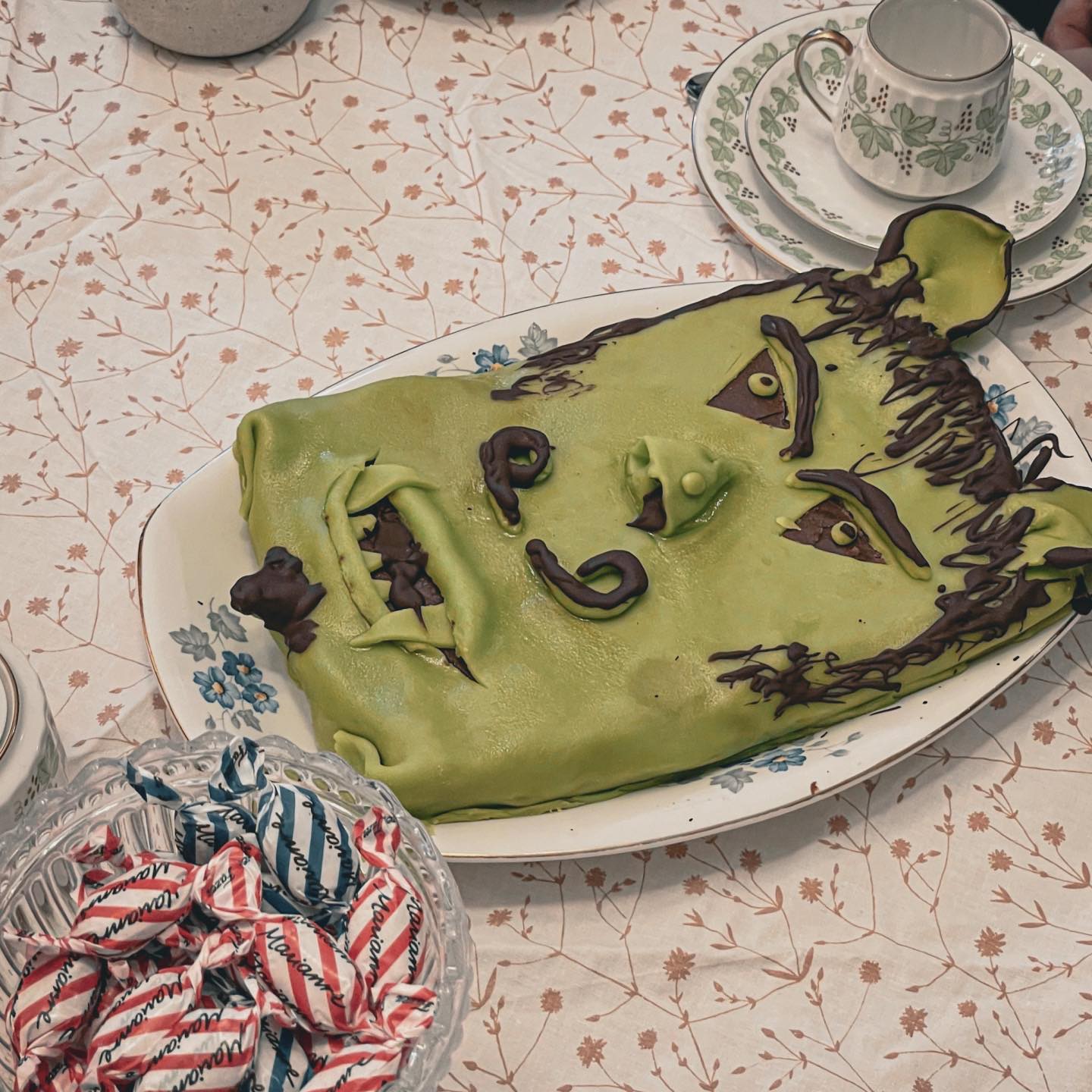Monstertårta.